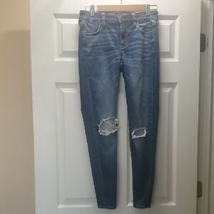 American Eagle Jeans Women's Size 4 Blue Women's Distressed Blue Jeans